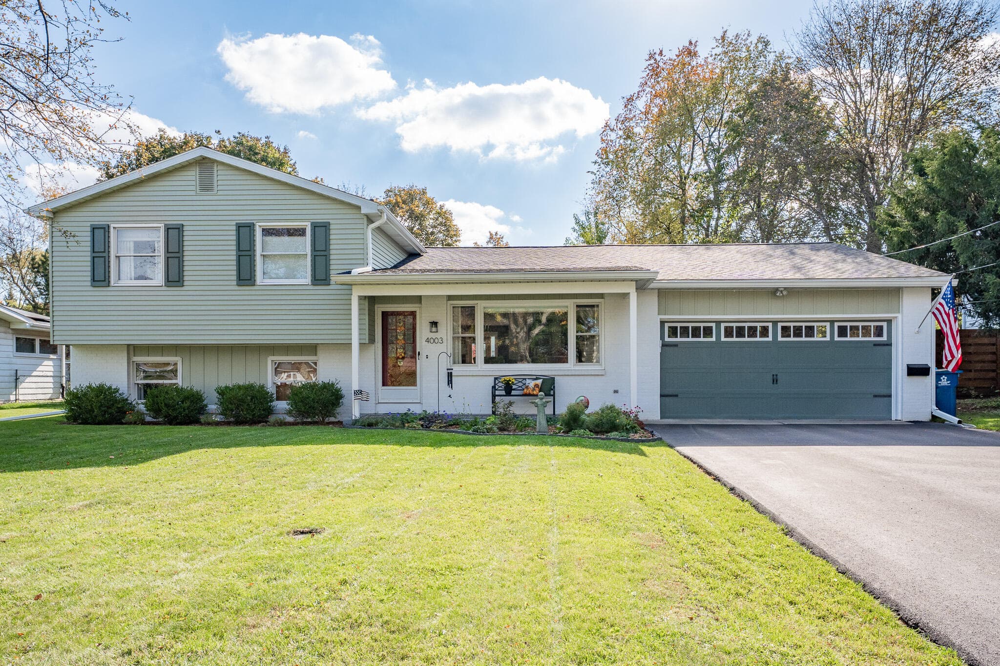 4003 Devonshire Avenue, Kalamazoo, MI 49006